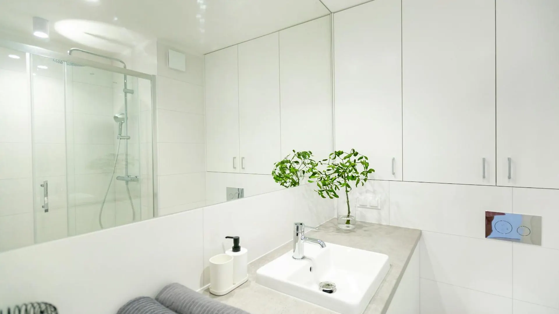 Pereca Blue - Better Rental Varsóvia Apartamento